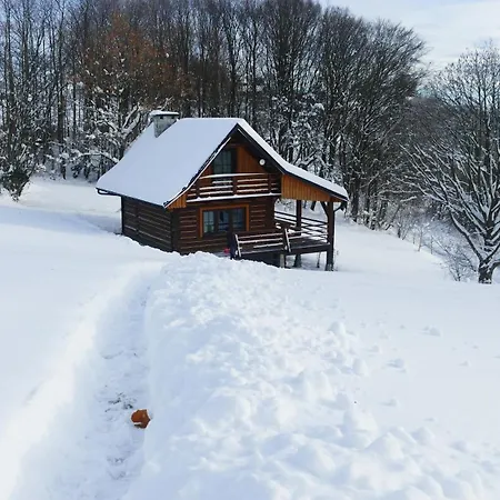 Pod Dębem Rozdziele