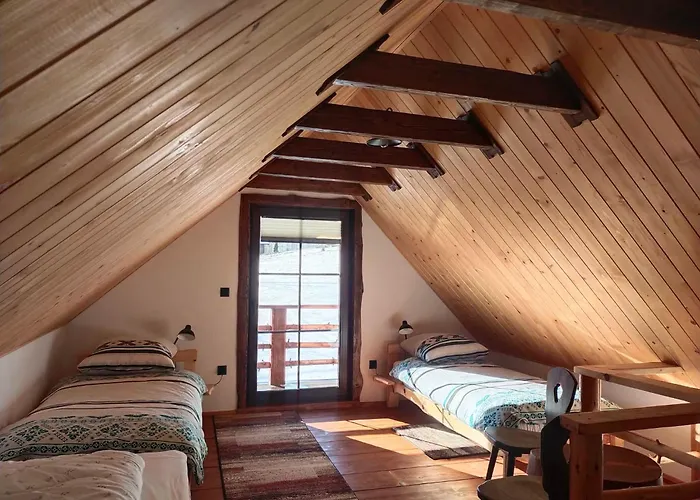 Pod Dębem * Rozdziele